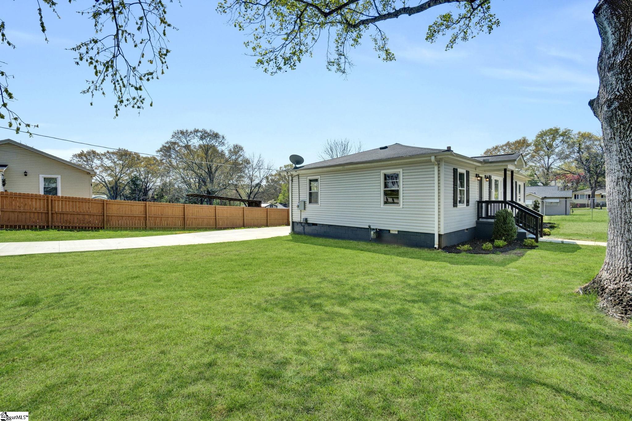 101 Mark Street Easley, SC 29640 - Photo 40 of 46