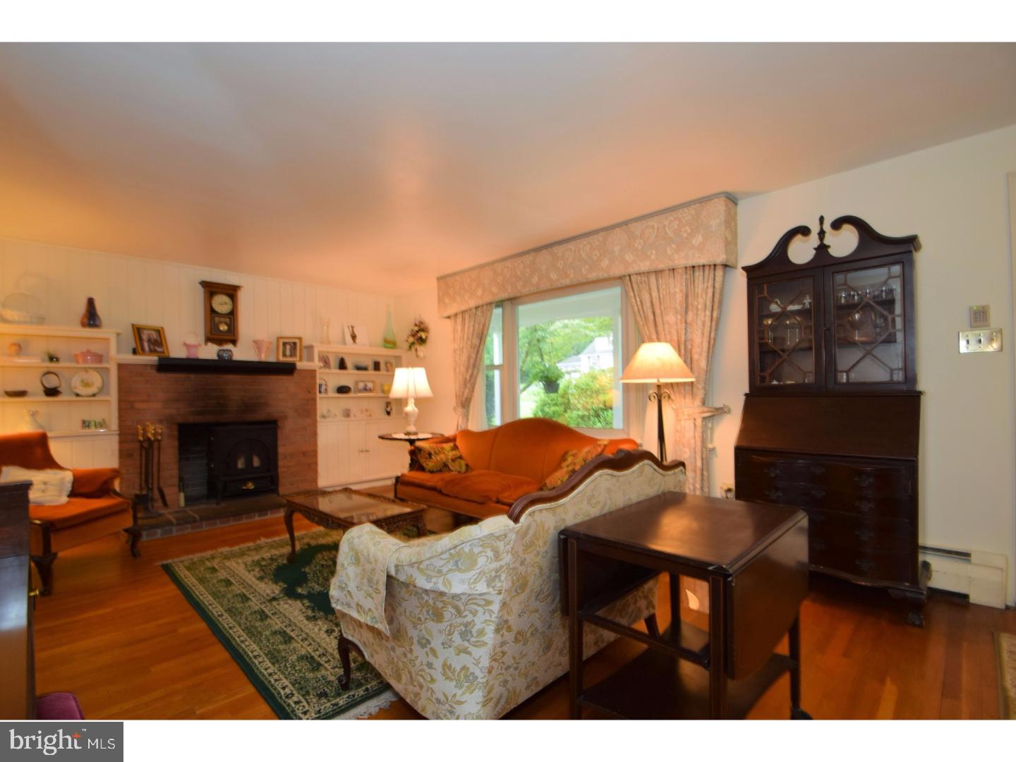 2525 Ball Road Willow Grove, PA 19090 - Photo 4 of 25 Gallery Image 4