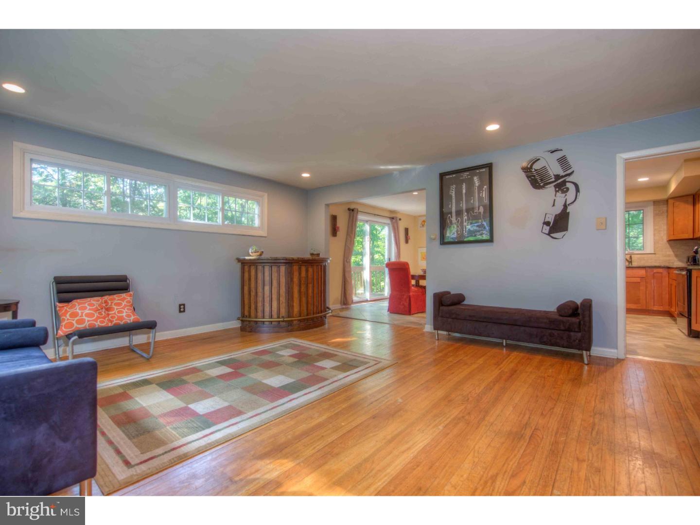 671 Forest Road Wayne, PA 19087 - Photo 4 of 24 Living Room
