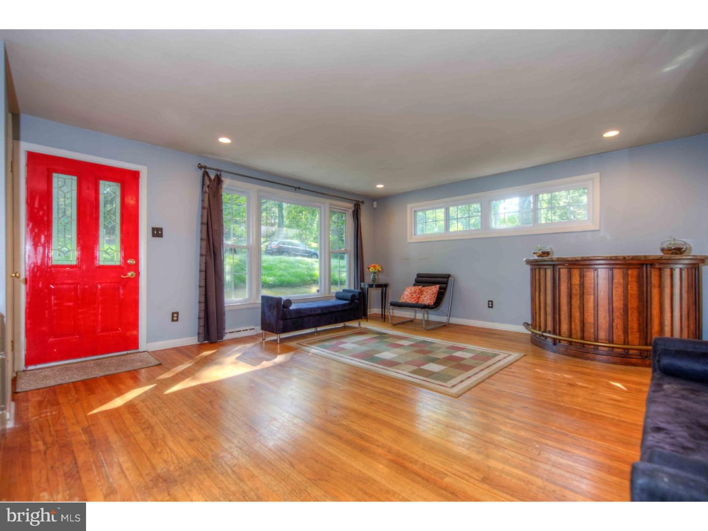 671 Forest Road Wayne, PA 19087 - Photo 5 of 24 Living Room