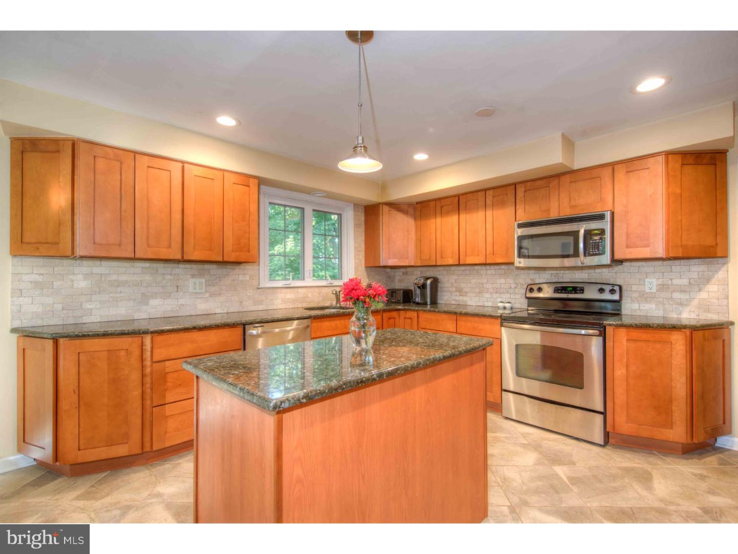 671 Forest Road Wayne, PA 19087 - Photo 9 of 24 Kitchen