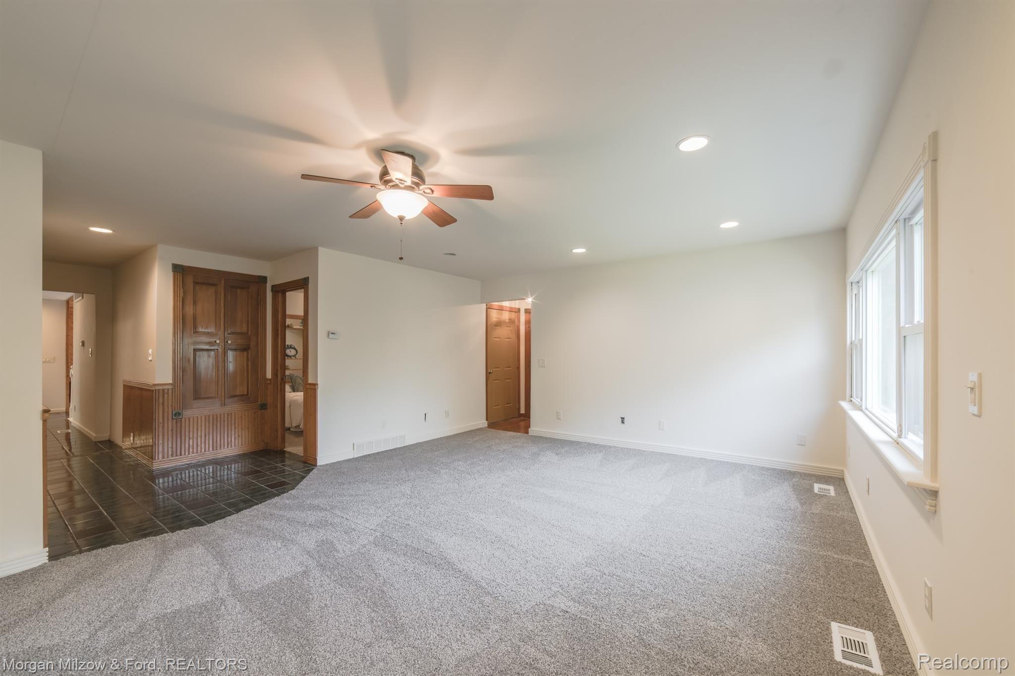 1893 White Lake Road Highland, MI 48356 - Photo 24 of 48 1893 White Lake Road (24).jpg