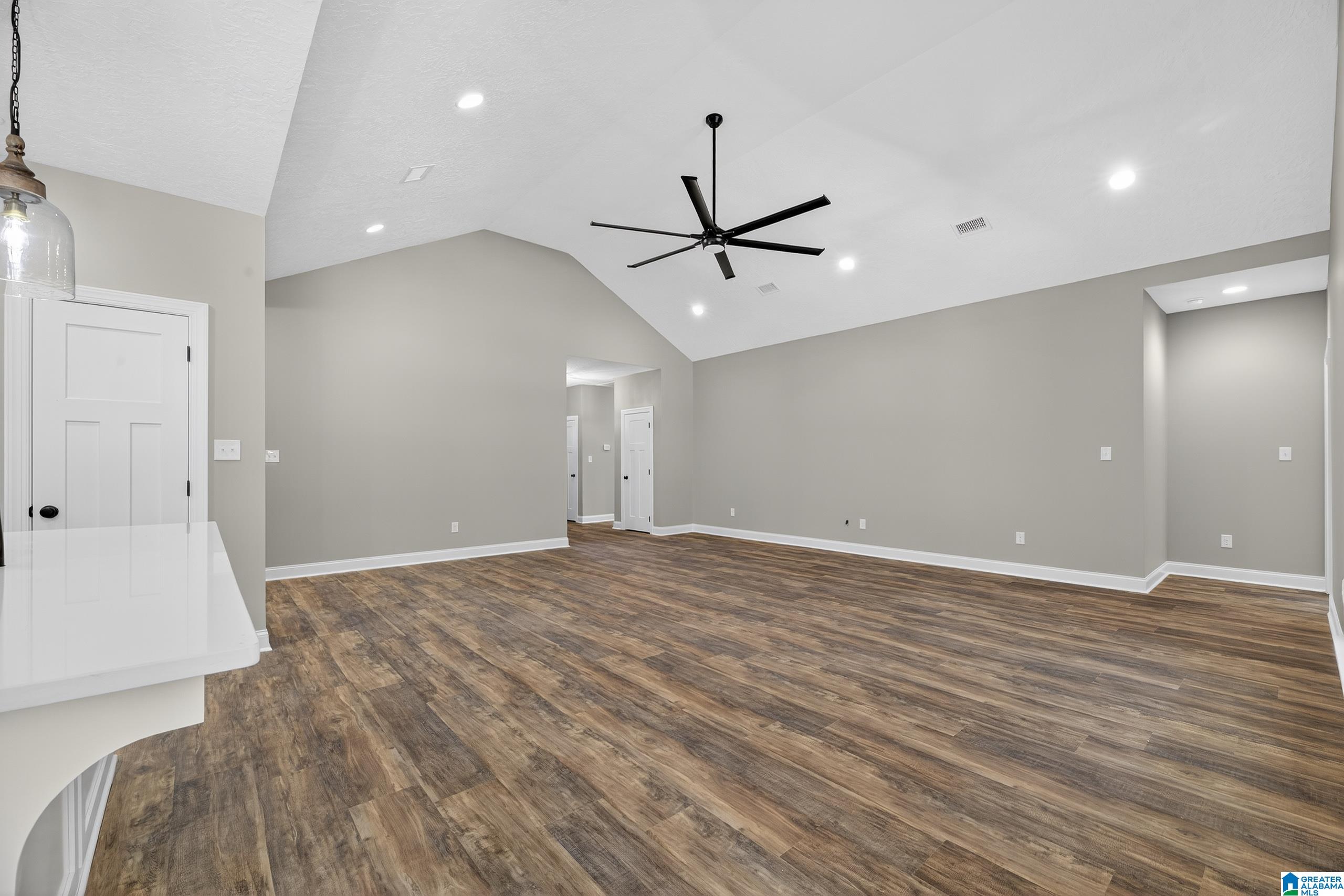 105 Meadow Creek Road Gadsden, AL 35905 - Photo 8 of 34