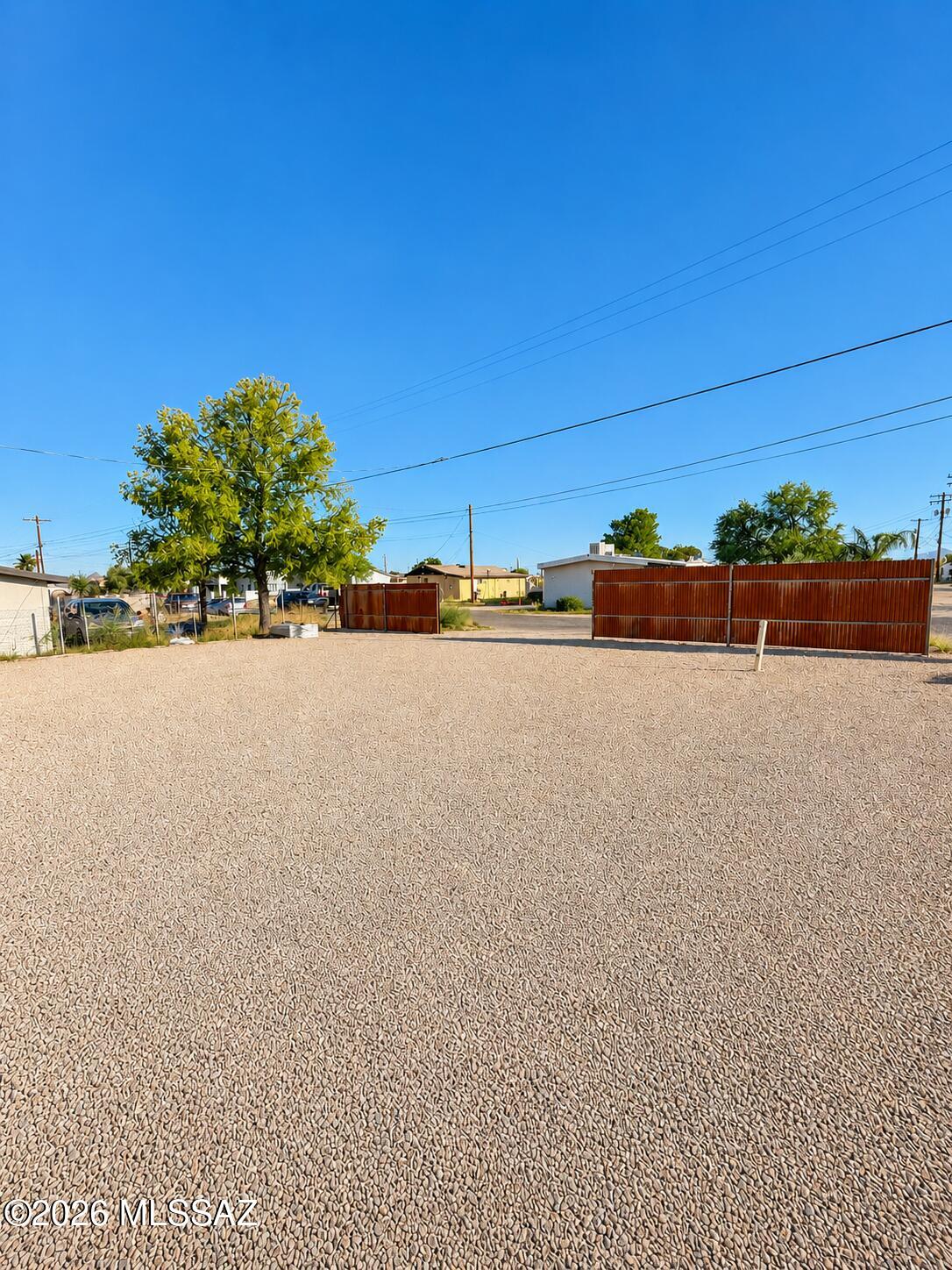 360 East Aircraft Road Tucson, AZ 85706 - Photo 3 of 17 Pic 3