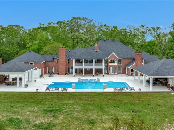 $2,269,000 | 3029 Highway 190, Woodville, TX 75979