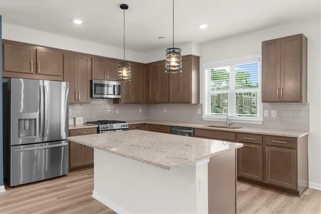 $405,000 | 1570 Halbrook Place Southwest, Marietta, GA 30008