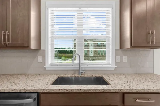 $405,000 | 1570 Halbrook Place Southwest, Marietta, GA 30008