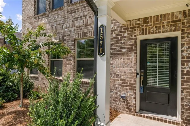 $405,000 | 1570 Halbrook Place Southwest, Marietta, GA 30008