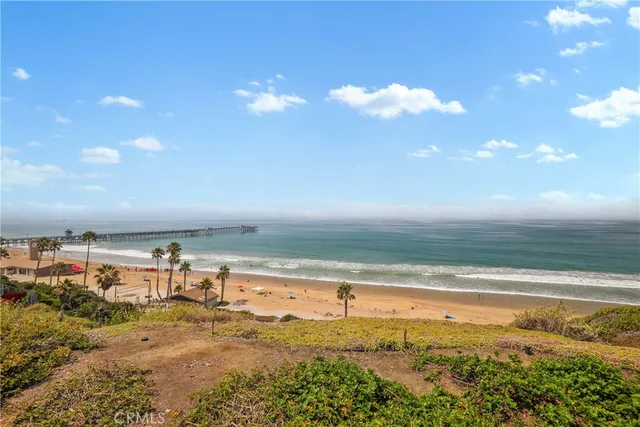 $2,350,000 | 412 Arenoso Lane, Unit 104, San Clemente, CA 92672