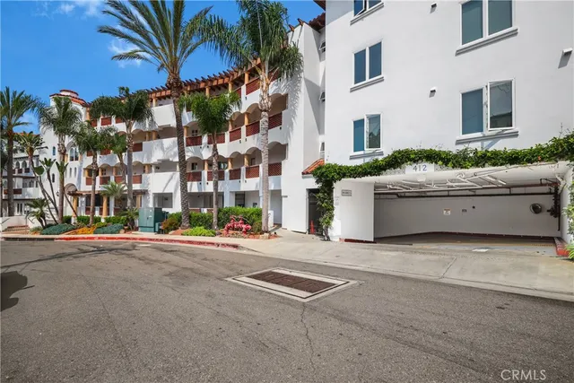 $2,350,000 | 412 Arenoso Lane, Unit 104, San Clemente, CA 92672
