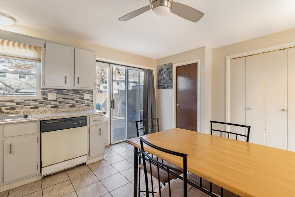 140 Old Ferry Road, Unit F Haverhill, MA 01830 - Photo 8 of 20 Gallery Image 8