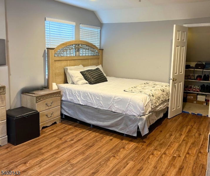 31 Washington Avenue Springfield, NJ 07081 - Photo 11 of 21 a bedroom with a bed and a view of bedroom