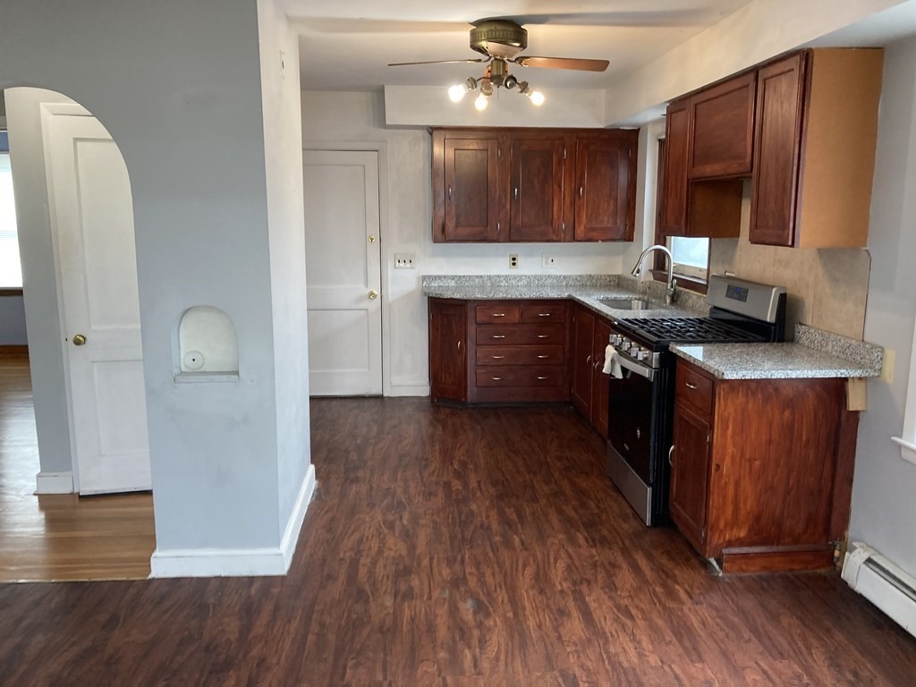 6 Pulaski Street Fall River, MA 02721 - Photo 4 of 27