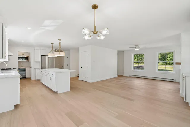 $899,000 | 77 Beech Ridge Road, Scarborough, ME 04074