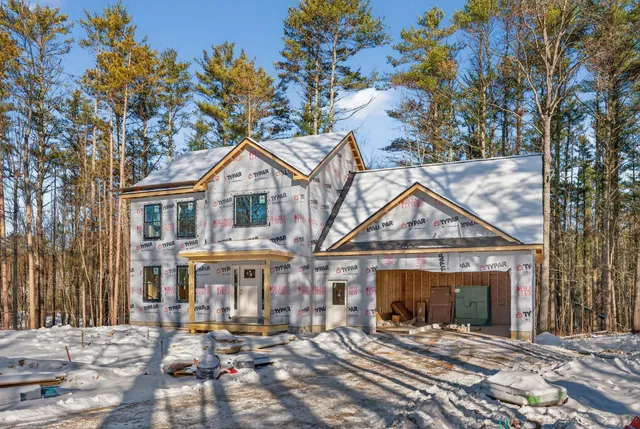 $899,000 | 77 Beech Ridge Road, Scarborough, ME 04074