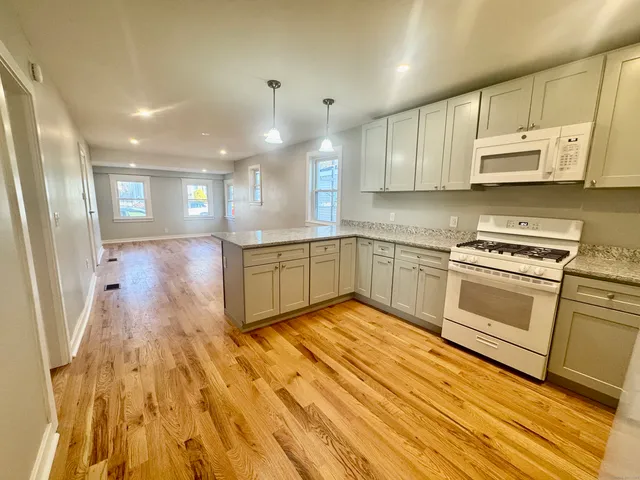 $4,356 | 109 Churchill Street, Fairfield, CT 06824