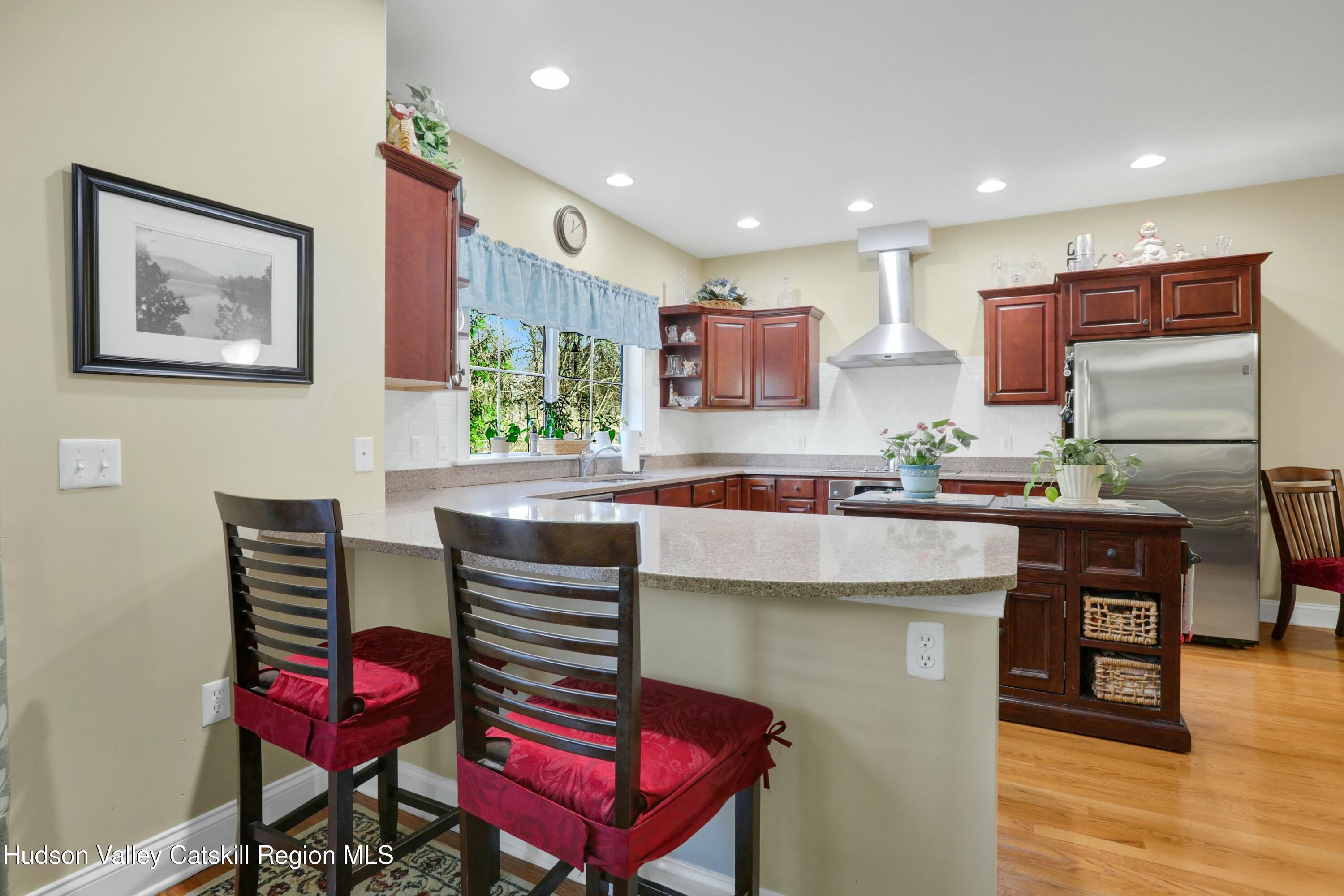 3 Pond Ridge Road Milton, NY 12547 - Photo 12 of 34 tempImageZygVgE