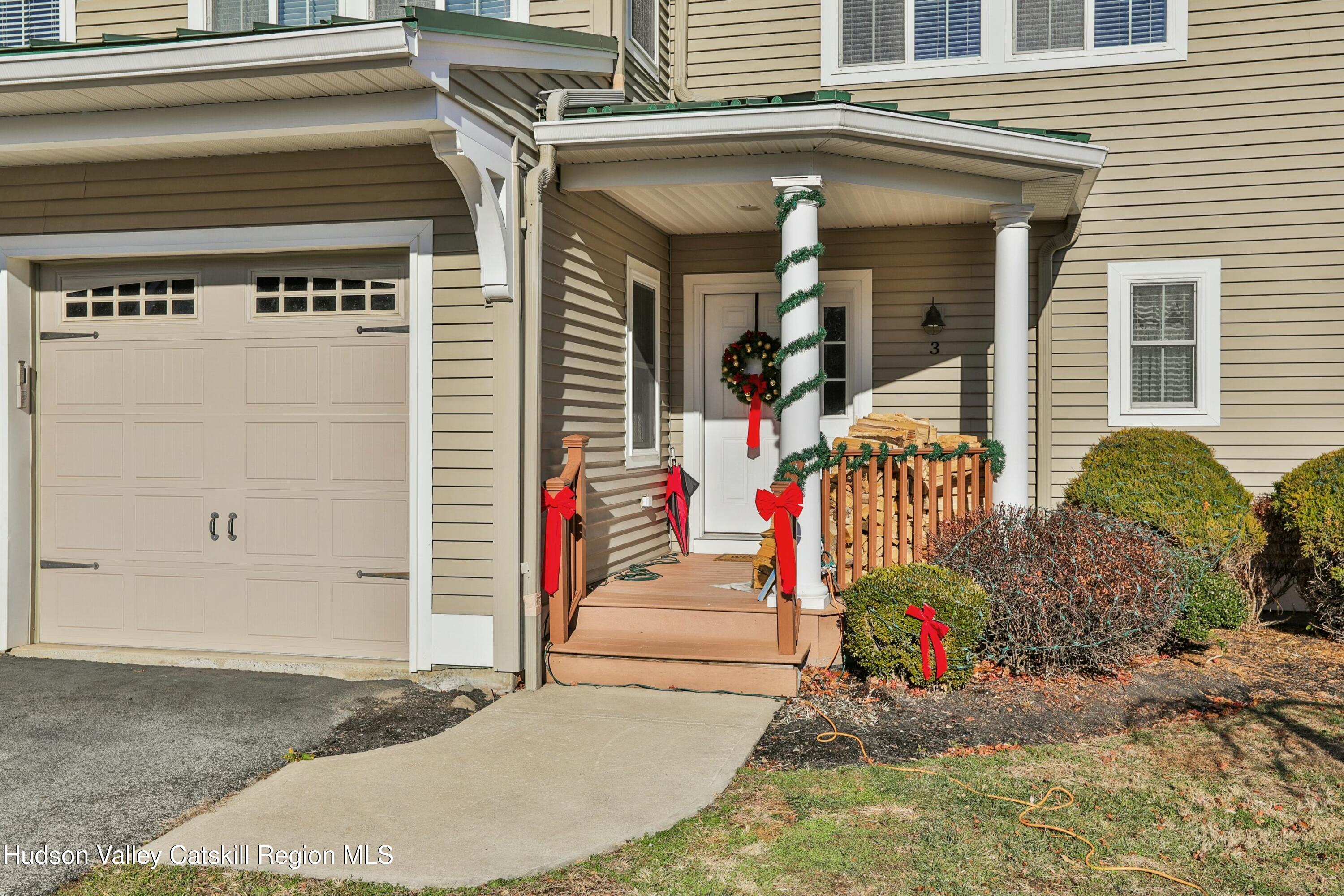 3 Pond Ridge Road Milton, NY 12547 - Photo 2 of 34 tempImageJIljAJ