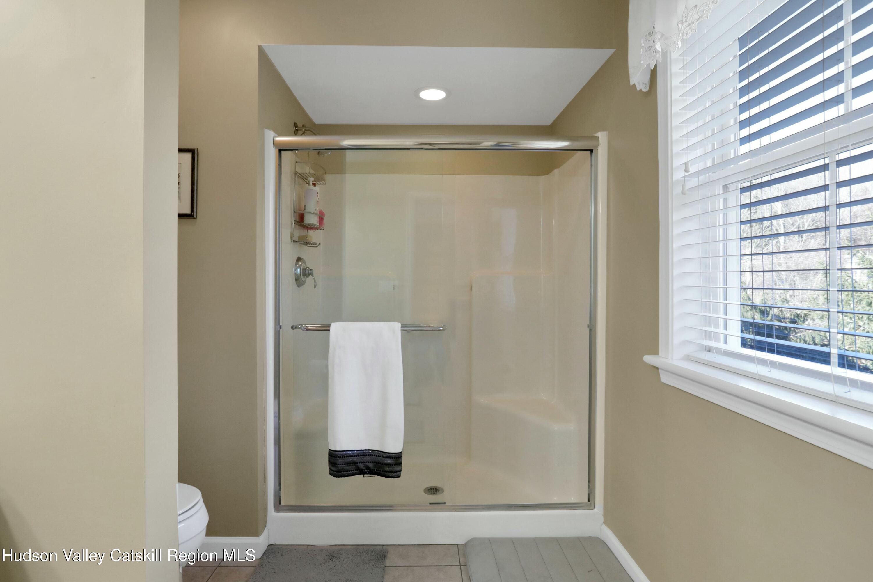 3 Pond Ridge Road Milton, NY 12547 - Photo 26 of 34 tempImageuJx33f