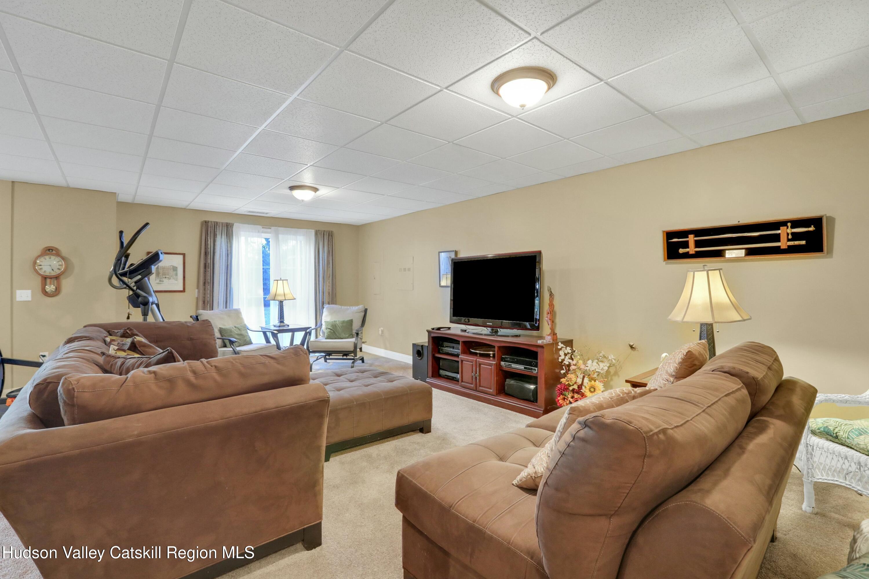 3 Pond Ridge Road Milton, NY 12547 - Photo 29 of 34 tempImageU9Pagl