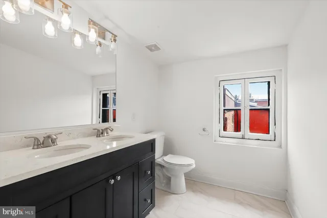 $1,075,000 | 14 East Read Street, Baltimore, MD 21202