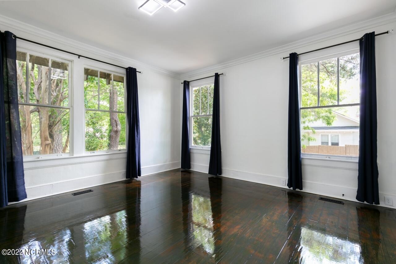300 Raleigh Rd Parkway North Wilson, NC 27893 - Photo 23 of 35 300-raleigh-road-parkway-north-wilson-nc