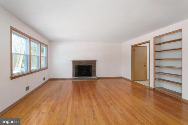 $4,250 | 70 Braeburn Drive, Princeton, NJ 08540