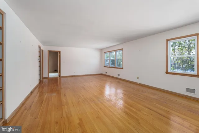 $4,250 | 70 Braeburn Drive, Princeton, NJ 08540