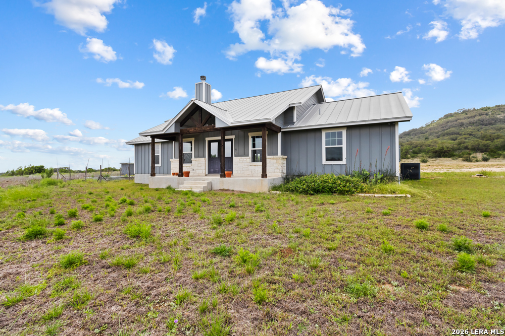 4574 Bump Gate Road Pipe Creek, TX 78063 - Photo 2 of 25