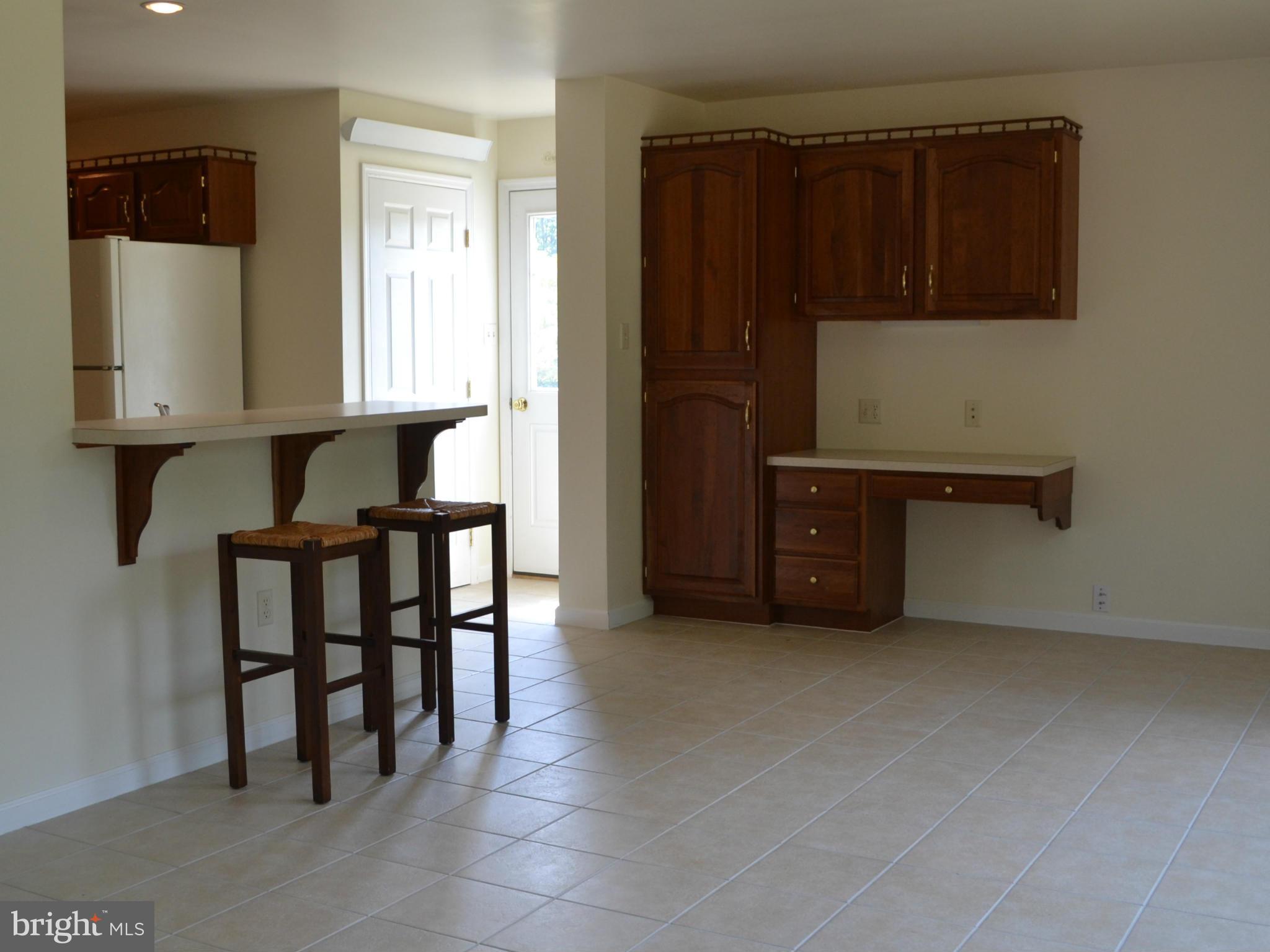 381 Reynolds Road Cross Junction, VA 22625 - Photo 6 of 28