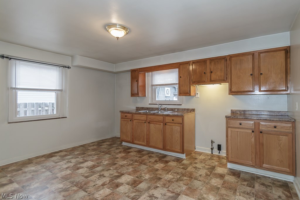 5605 Hopkins Road Mentor, OH 44060 - Photo 8 of 29 Gallery Image 8