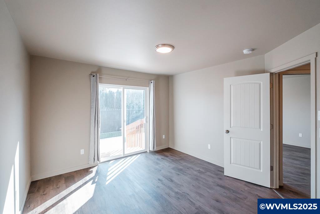 90 Walker Road Lebanon, OR 97355 - Photo 23 of 33 Gallery Image 23