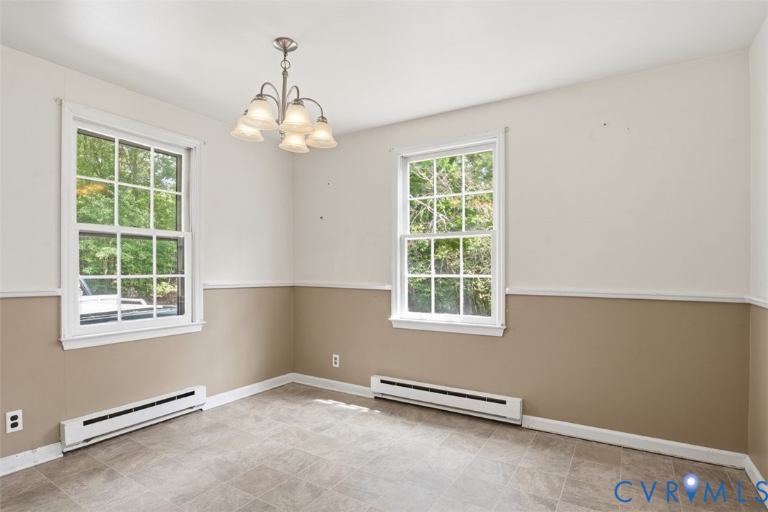 14527 Arwood Road Disputanta, VA 23842 - Photo 8 of 20 an empty room with a window