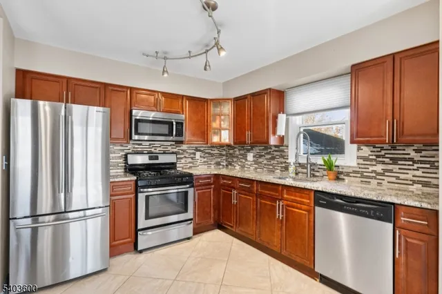 $624,900 | 15 Fordham Road, Somerset, NJ 08873