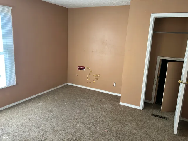 $115,000 | 709 Broad Street, New Castle, IN 47362