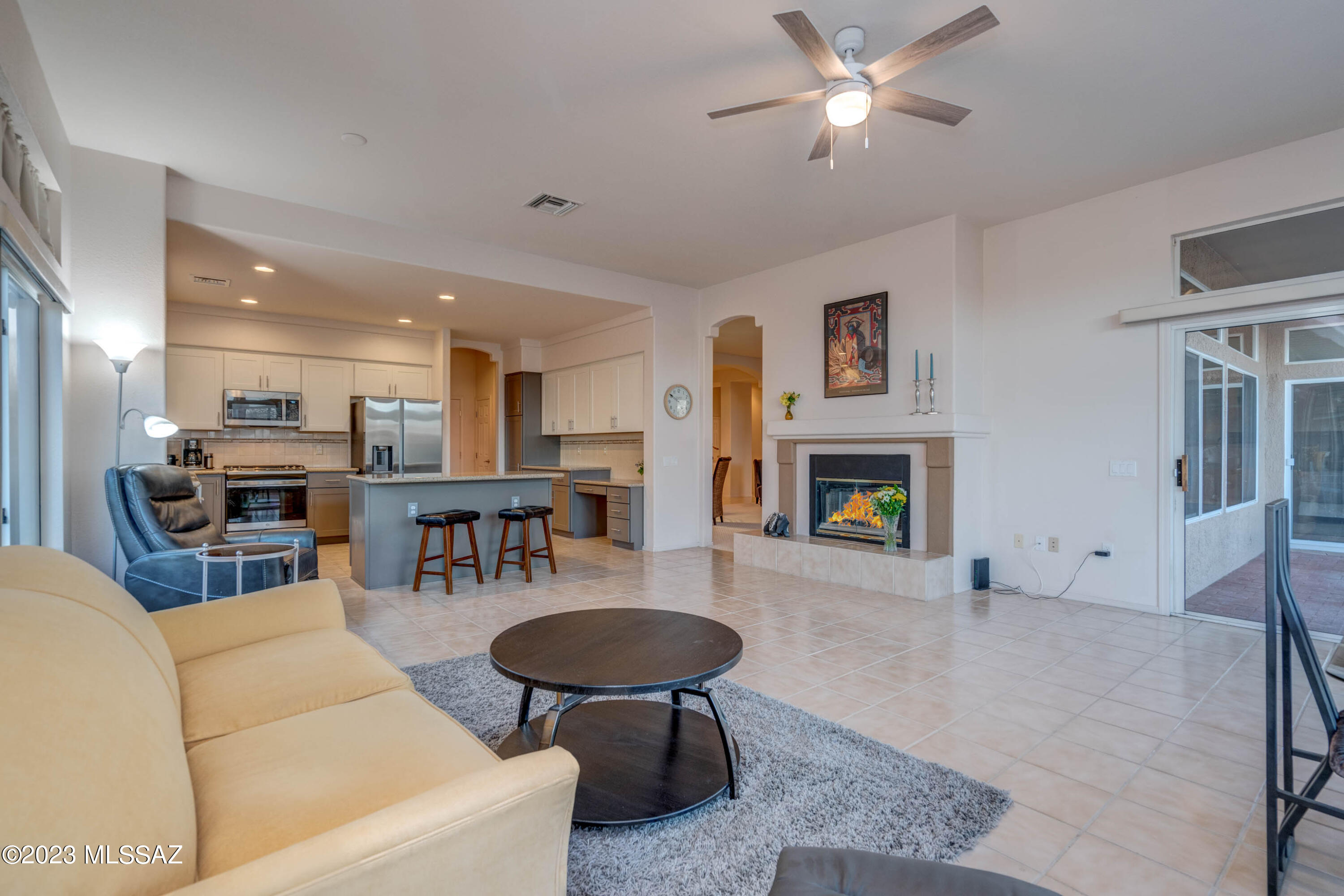 1733 East Crown Ridge Way Oro Valley, AZ 85755 - Photo 11 of 46
