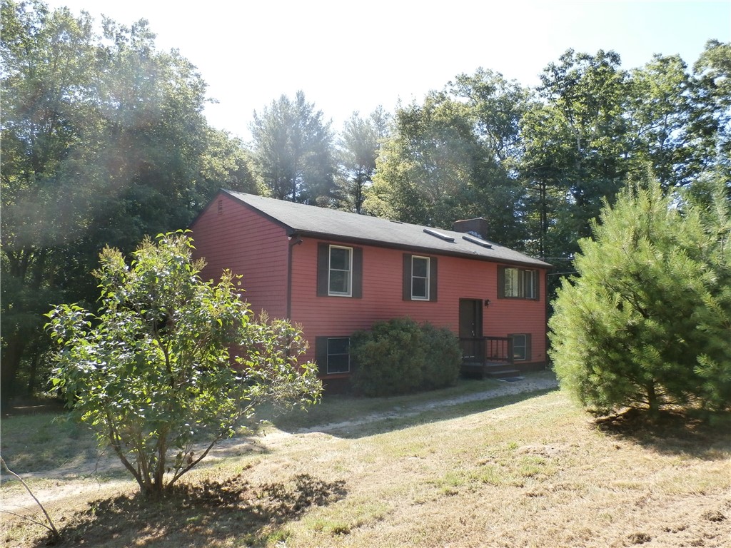 150 Fenner Hill Road Hopkinton, RI 02832 - Photo 2 of 16