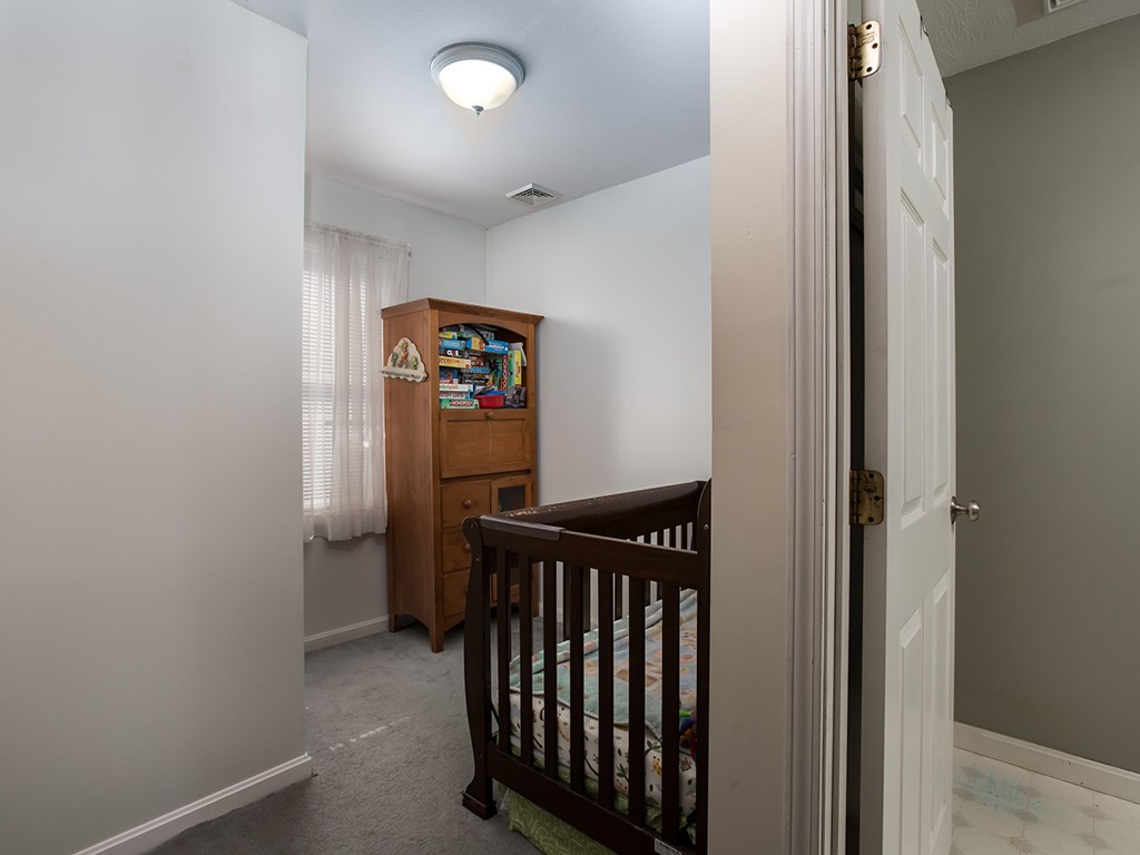69 Stearns Road Amherst, NH 03031 - Photo 16 of 25 Gallery Image 16