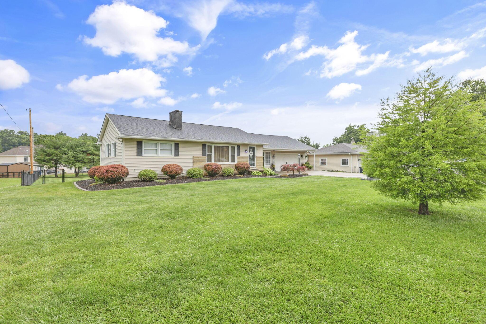 1404 Pleasantville Road Lancaster, OH 43130 - Photo 2 of 64 2-web-or-mls-_S5A9590