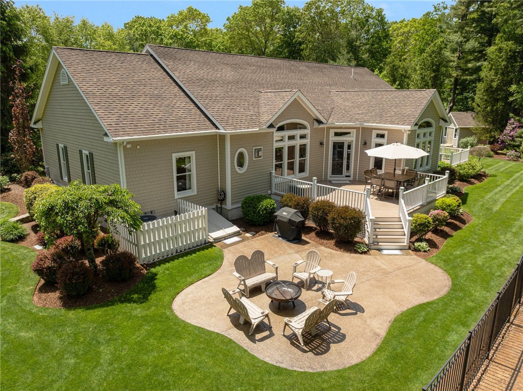 2271 Middle Road East Greenwich, RI 02818 - Photo 4 of 50 Gallery Image 4