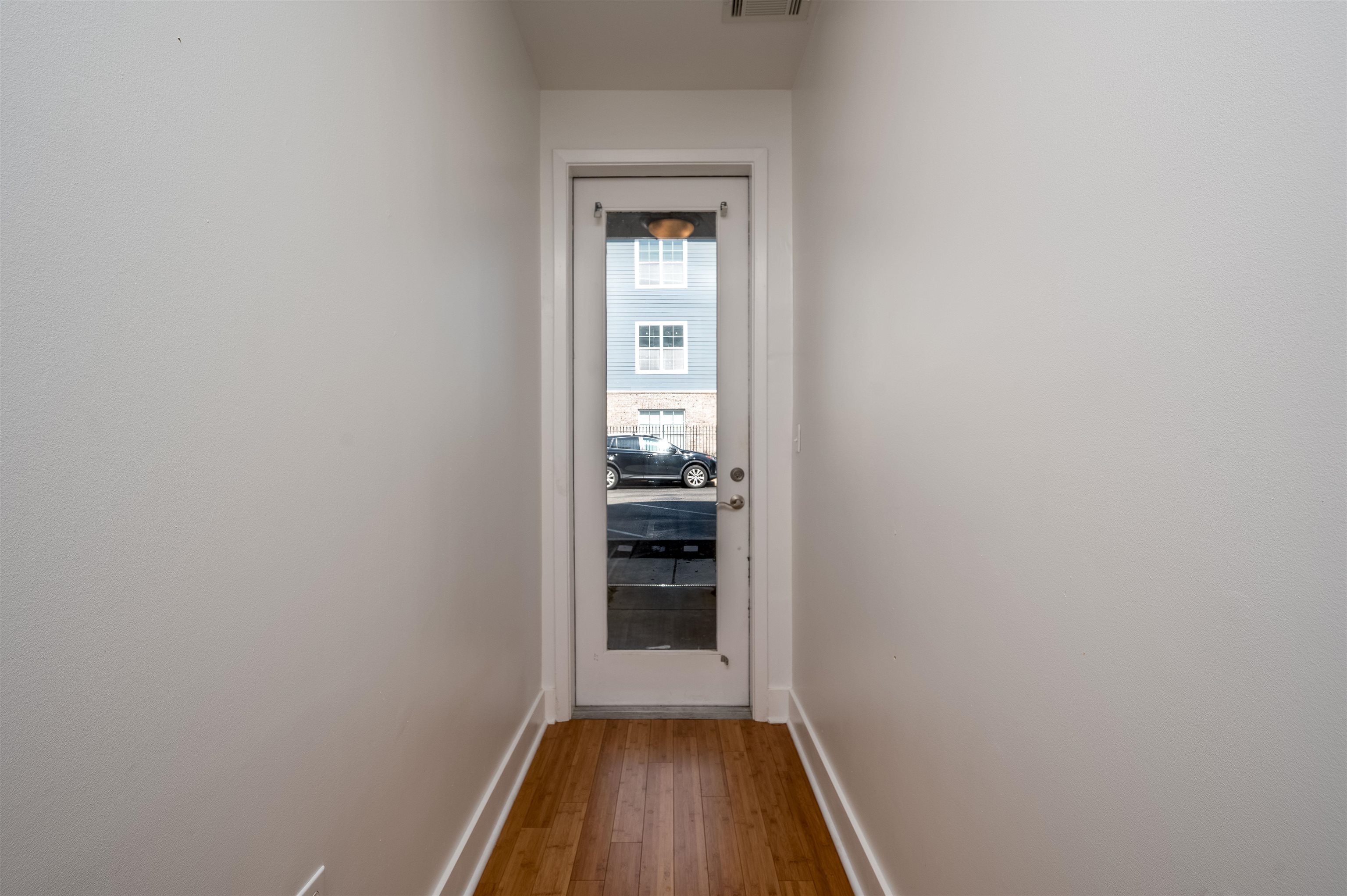 379 Cobalt Bay Loop, Unit 102 Memphis, TN 38103 - Photo 4 of 21 a view of a hallway