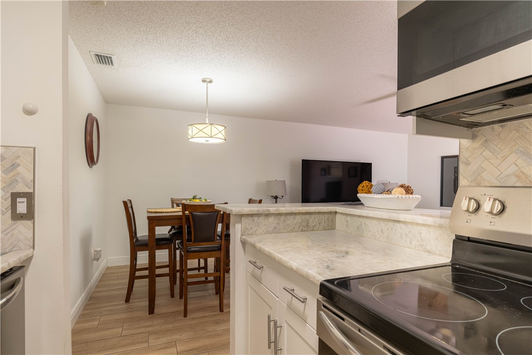 1172 Breezy Way, Unit 5D Sebastian, FL 32958 - Photo 11 of 30