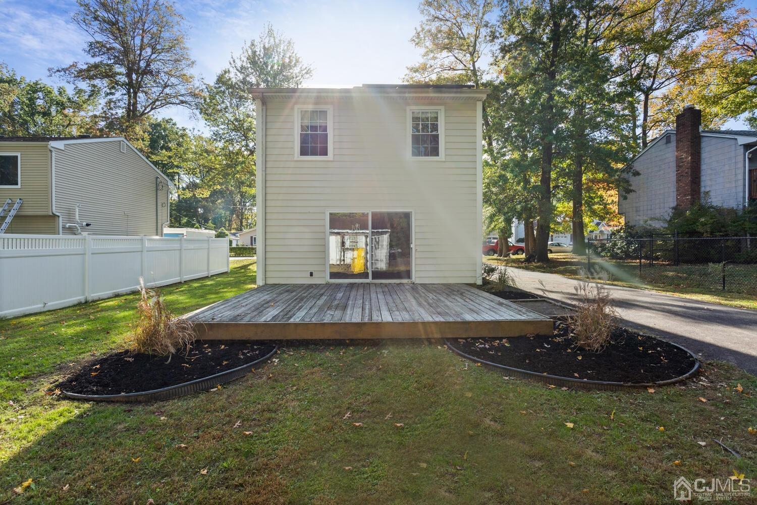 451 Calvert Road North Brunswick, NJ 08902 - Photo 17 of 22 Gallery Image 17