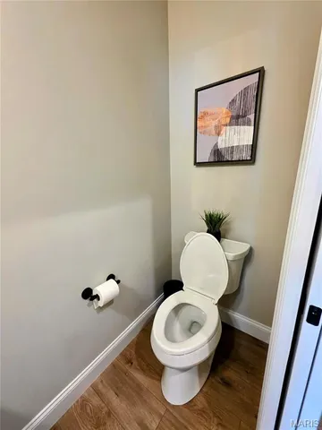 $379,999 | 101 Woodline Court, St. Peters, MO 63376