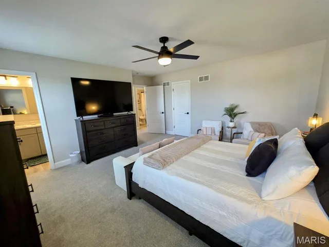 $379,999 | 101 Woodline Court, St. Peters, MO 63376