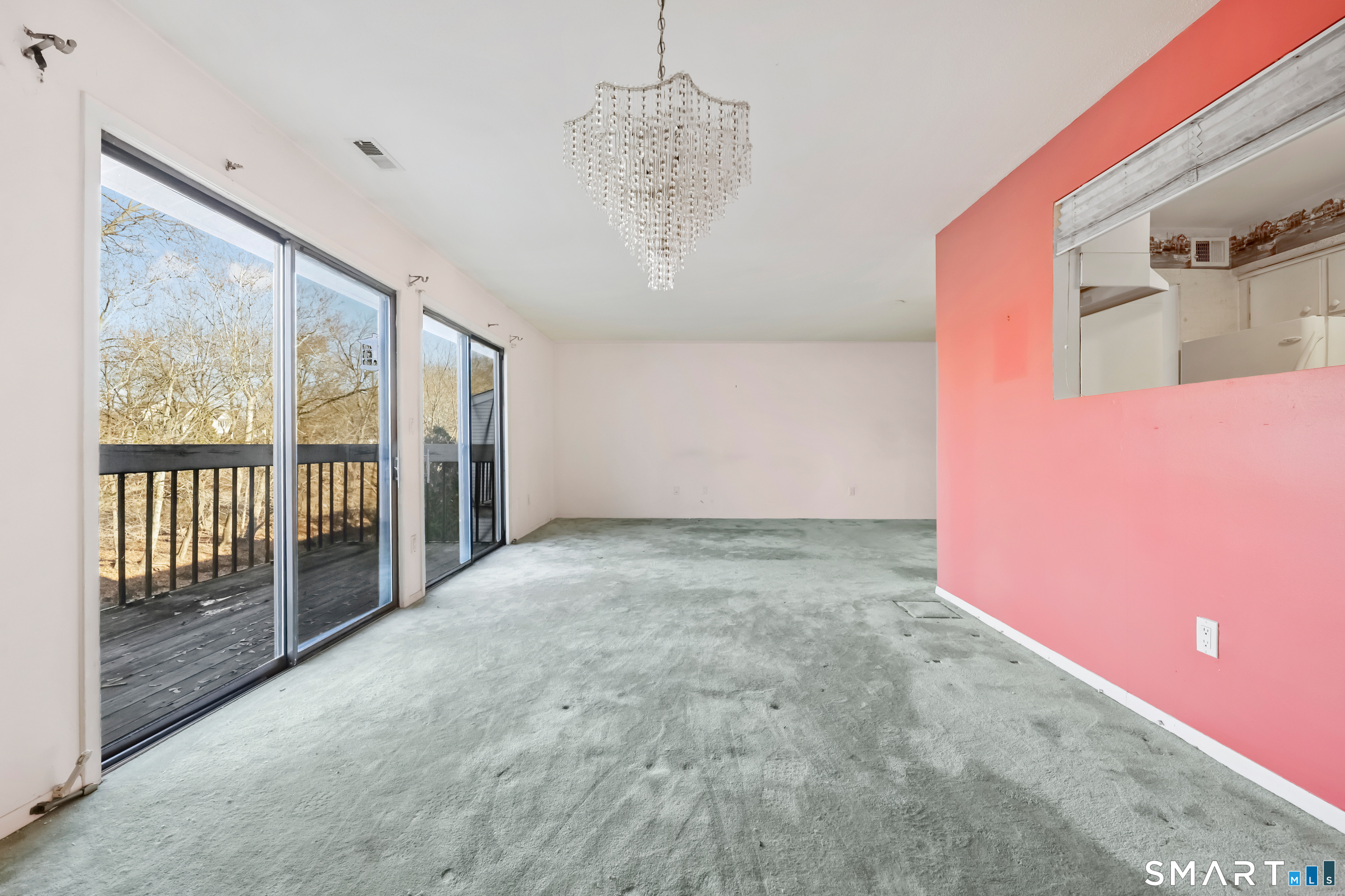 61 Riverside Avenue, Unit 14 Stamford, CT 06905 - Photo 16 of 27