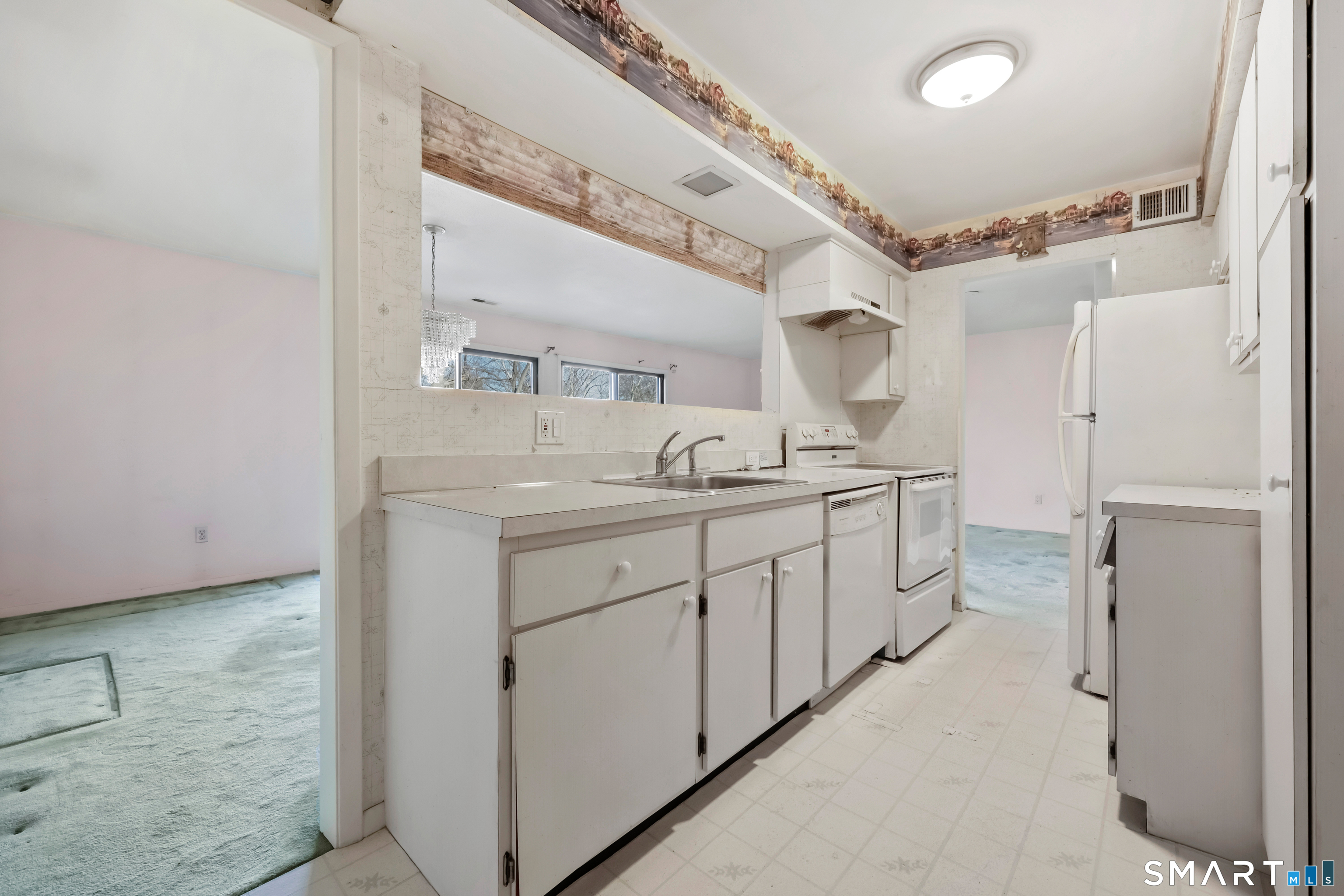 61 Riverside Avenue, Unit 14 Stamford, CT 06905 - Photo 6 of 27