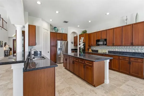 $1,200,000 | 4811 Southwest Long Bay Drive, Palm City, FL 34990