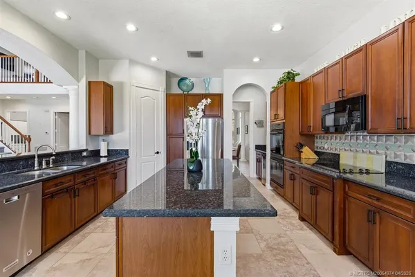 $1,200,000 | 4811 Southwest Long Bay Drive, Palm City, FL 34990