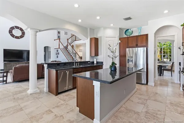 $1,200,000 | 4811 Southwest Long Bay Drive, Palm City, FL 34990